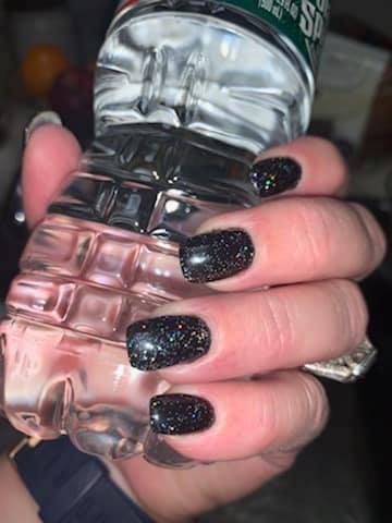 black-sparkle-nails-2.jpg