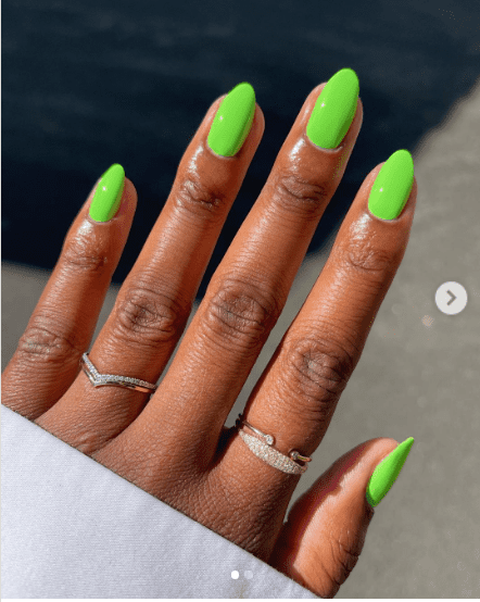 bright-green-nails.png